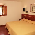 Hotel Santa Isabel