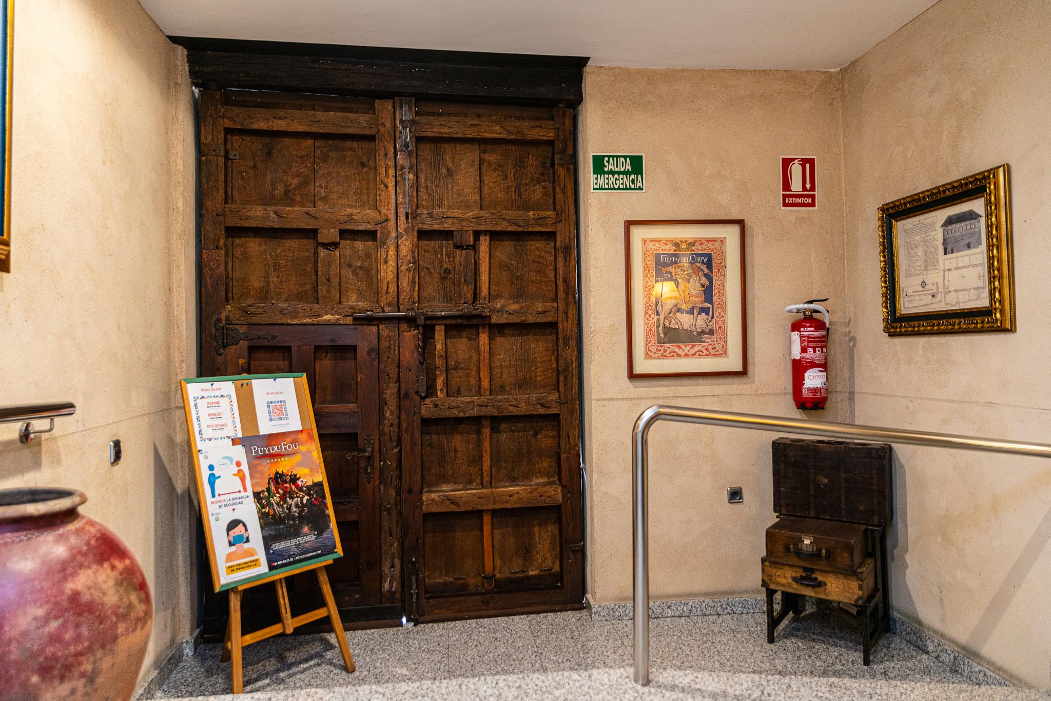 Hotel Santa Isabel 2*